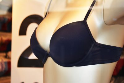 Co powinnaś wiedzieć o liftingu piersi